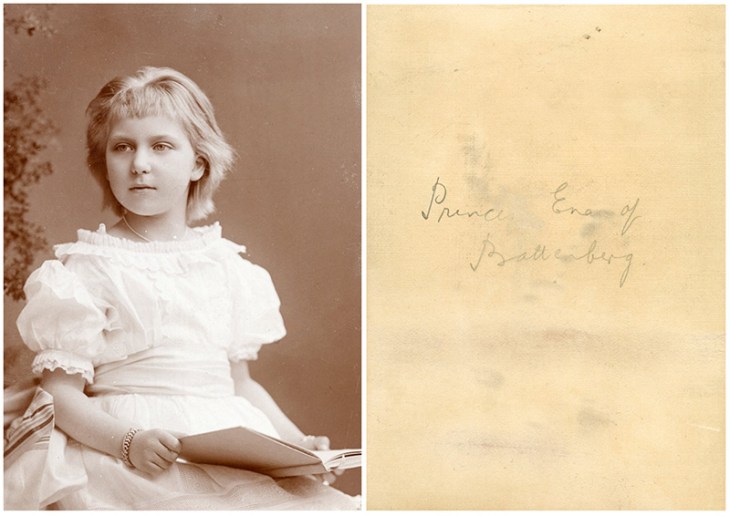 Copia en cartón fotográfico de un retrato de Victoria Eugenia de Battenberg niña, realizada por un fotógrafo no identificado. La foto se conserva entre los objetos personales de Campúa